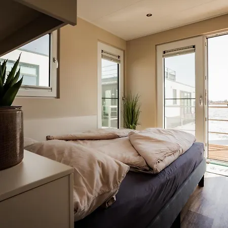 Hausboot Kuestennebel *