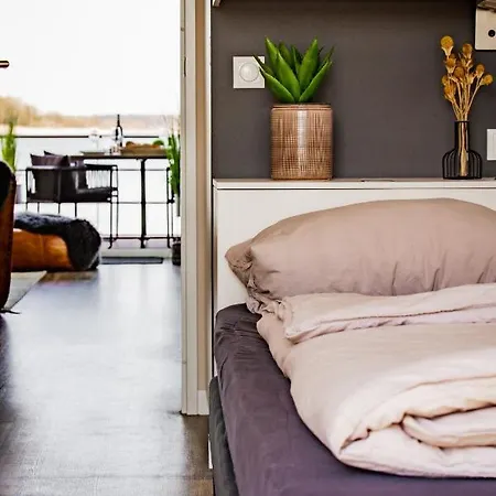 Semesterbostad Hausboot Kuestennebel