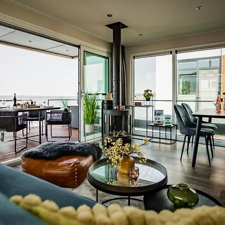 Hausboot Kuestennebel Semesterbostad *