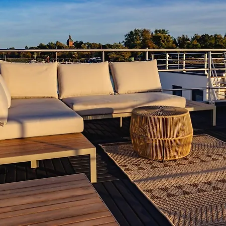 Hausboot Küstennebel *