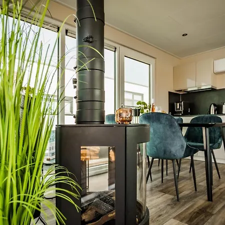 Hausboot Kuestennebel Ribnitz-Damgarten