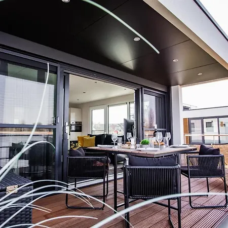 Hausboot Kuestennebel Semesterbostad Ribnitz-Damgarten